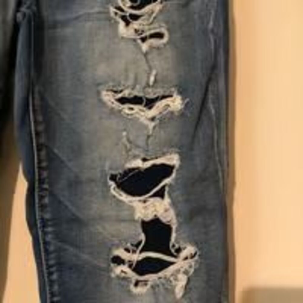 Women’s American Eagle super stretch jeans distressed destroyed sz 8 cropped 29 - Picture 3 of 10